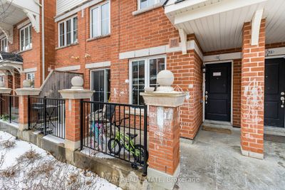 32 - 2480 Post Rd, Condo with 2 bedrooms, 2 bathrooms and 1 parking in Oakville ON | Image 3