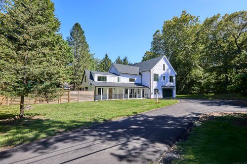 1207 Stillson Rd, Fairfield, CT, 06824-3067 | Card Image