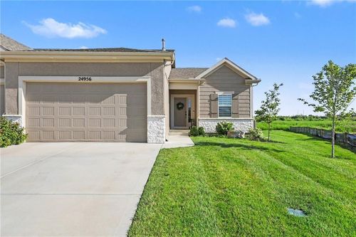 24956 W 94th Pl, Lenexa, KS, 66227-7101 | Card Image