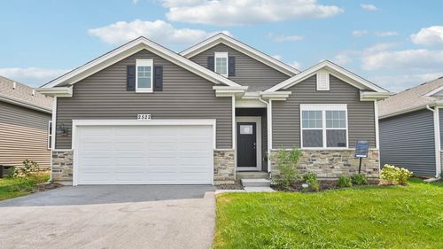 2522 Redwood Trl, Wonder Lake, IL, 60097-9618 | Card Image