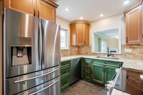 64-1400 164 Street, Surrey, BC, V4A8V8 | Card Image