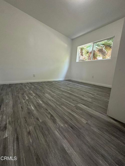 5534 Gotham St, Bell Gardens, CA, 90201-5411 | Card Image