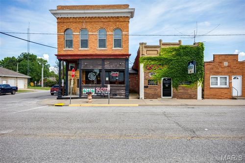 303 E Main St, Mount Olive, IL, 62069-1707 | Card Image