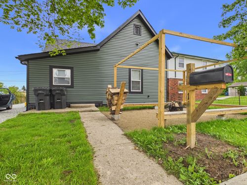 1426 Sherman St, Anderson, IN, 46016-3546 | Card Image
