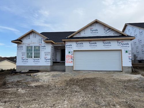 3325 Lincolnshire Rd, Waterloo, IA, 50701-7700 | Card Image