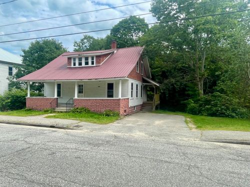 44 Pine St, South Paris, ME, 04281-1518 | Card Image