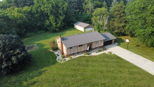 S69W22060 Sonoma Way, Big Bend, WI, 53103-9637 | Card Image