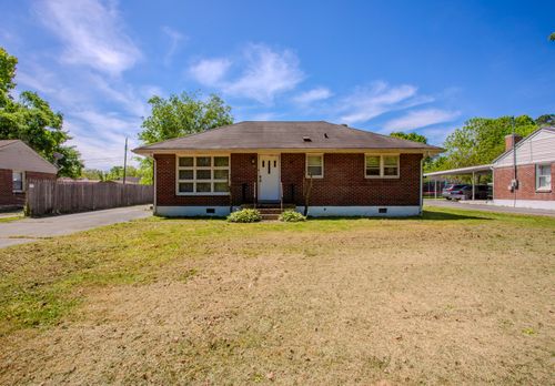 105 Lynn Dr, Columbia, TN, 38401-4734 | Card Image
