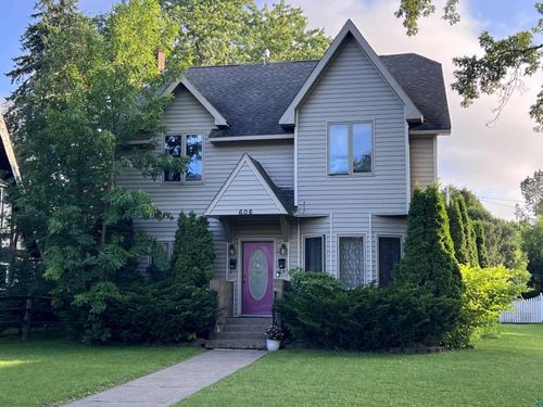 606 1/2 E 8th St, Superior, WI, 54880-3136 | Card Image