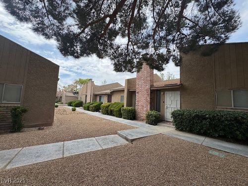 4238 Rollingstone Dr, Las Vegas, NV, 89103-3404 | Card Image