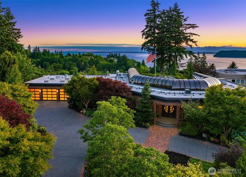 9716 58th Pl W, Mukilteo, WA, 98275-4102 | Card Image