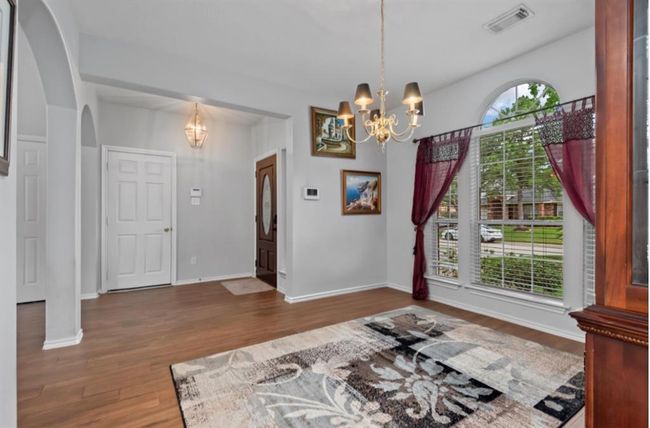 6403 Sagewalk Ct, House other with 3 bedrooms, 2 bathrooms and 2 parking in Spring TX | Image 4