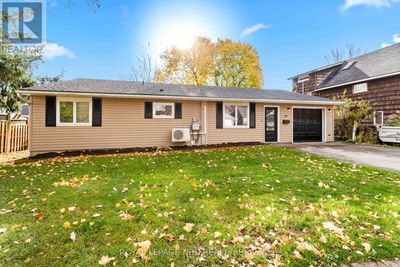 33 Keel St, House other with 3 bedrooms, 1 bathrooms and 3 parking in Fort Erie ON | Image 3