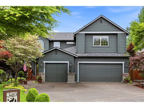 2046 Nw Fargo Ct, Camas, WA, 98607-7953 | Card Image