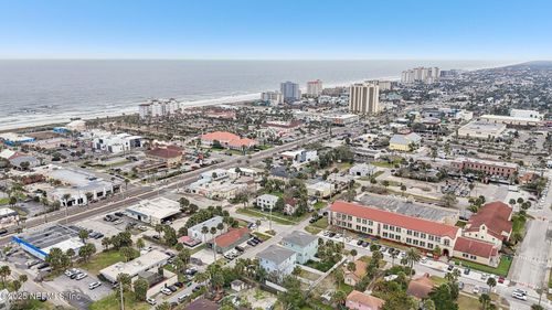 342 4th St N, Jacksonville Beach, FL, 32250-5521 | Card Image