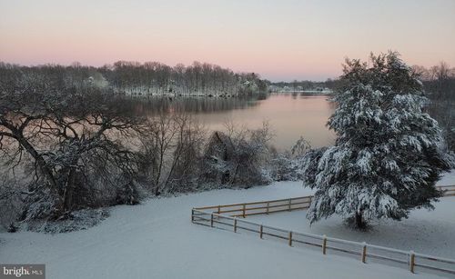 6743 Lake Dr, WARRENTON, VA, 20187-2546 | Card Image