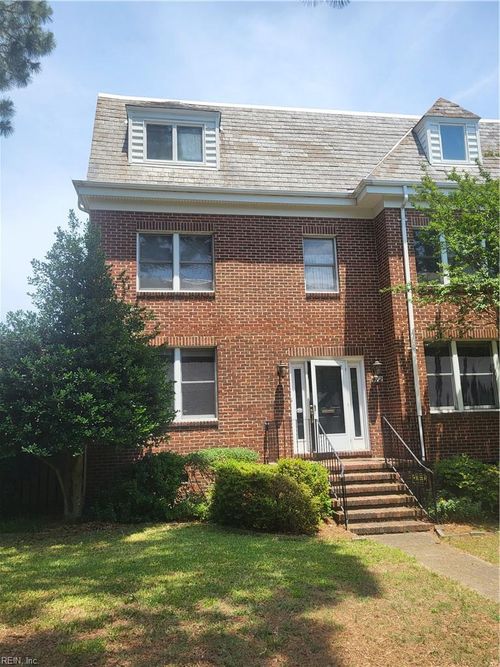 472 Westover Mews, Norfolk, VA, 23507-1831 | Card Image