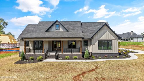 915 Sophie Dr, Greenback, TN, 37742-4002 | Card Image