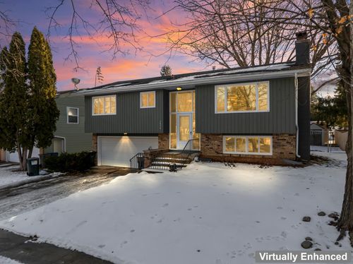 2626 3rd Pl Ne, Rochester, MN, 55906-3427 | Card Image