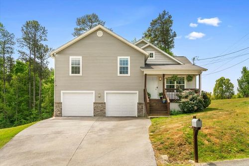 397 Woodlawn Ave, Dalton, GA, 30721-8143 | Card Image