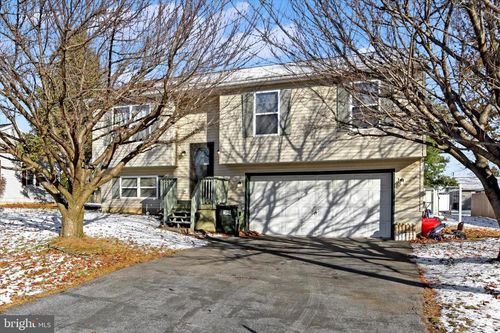 917 Maple Lane, LEBANON, PA, 17046 | Card Image