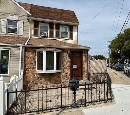 401 Allen Ave, Brooklyn, NY, 11229-6565 | Card Image