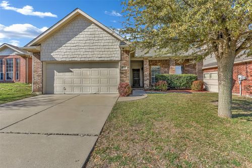 804 Rio Bravo Drive, Haslet, TX, 76052 | Card Image