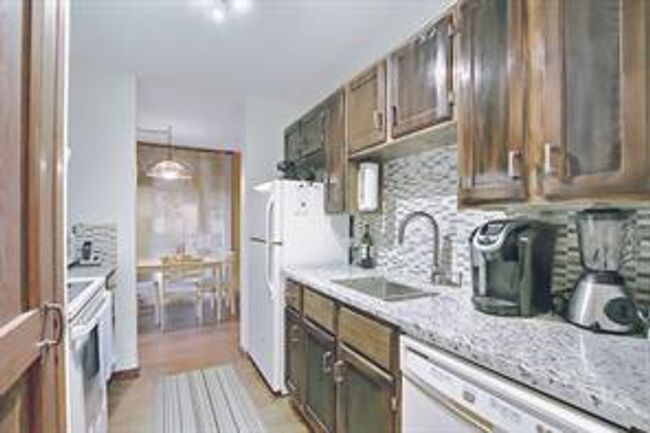 212 - 8604 48 Ave Nw, Condo with 2 bedrooms, 1 bathrooms and 1 parking in Calgary AB | Image 8