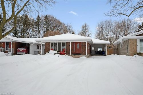 357 Grangewood Dr, Waterloo, ON, N2K2E4 | Card Image