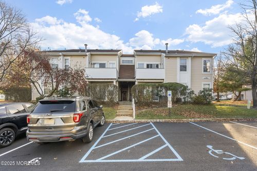 7 Basset Ct, Tinton Falls, NJ, 07753-7510 | Card Image