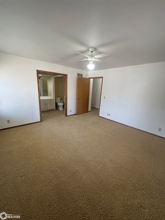 302 Andrews St, House other with 3 bedrooms, 4 bathrooms and null parking in Nashua IA | Image 11
