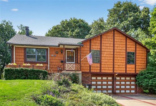 519 Trevis Ave, Belton, MO, 64012-1839 | Card Image