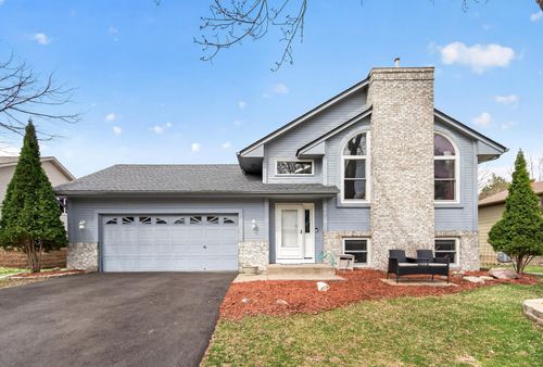 14810 40th Ave N, Plymouth, MN, 55446-3300 | Card Image