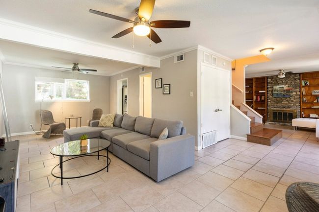 1711 Deerfield Dr, House other with 4 bedrooms, 4 bathrooms and 2 parking in Austin TX | Image 36