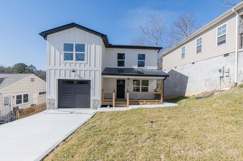 705 Hargraves Ave, Chattanooga, TN, 37411-2203 | Card Image