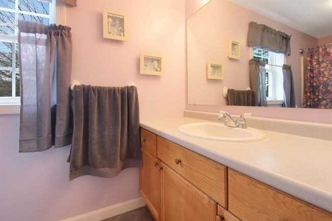 22 Magnolia Ln, House other with 3 bedrooms, 2 bathrooms and null parking in Derry NH | Image 16