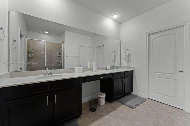 533 - 533 Lanark Ct, Townhouse with 4 bedrooms, 4 bathrooms and null parking in Orlando FL | Image 36