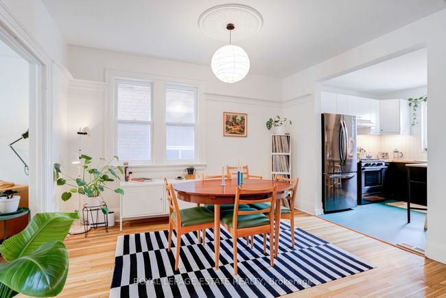 118 Mulock Ave, House attached with 3 bedrooms, 2 bathrooms and 1 parking in Toronto ON | Image 8