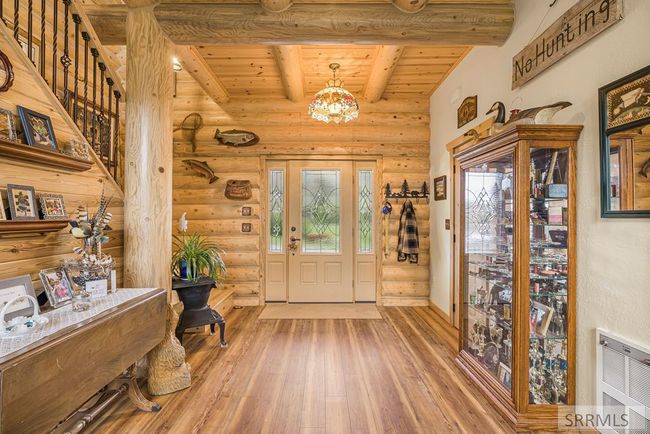 4550 N Us Highway 93, House other with 3 bedrooms, 3 bathrooms and 3 parking in Mackay ID | Image 14