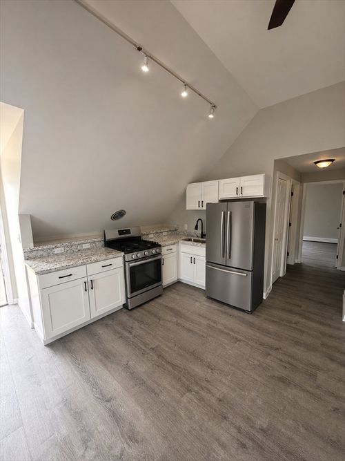 5-80 Cabot St, Beverly, MA, 01915 | Card Image