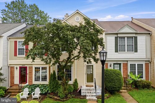 12109 Wedgeway Ct, FAIRFAX, VA, 22033-2516 | Card Image