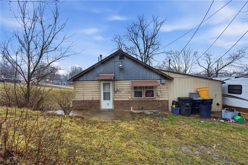 3730 Ditzler Ave, Kansas City, MO, 64133-1141 | Card Image