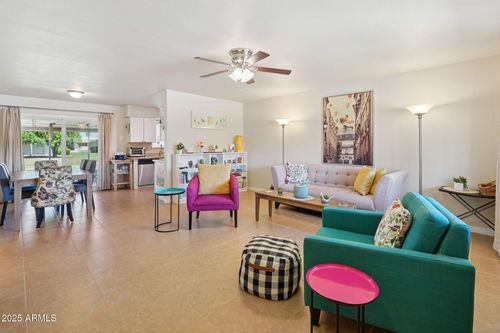 10431 W Roundelay Cir, Sun City, AZ, 85351-2207 | Card Image