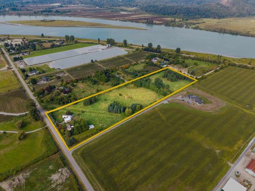 19555 Richardson Rd, Pitt Meadows, BC, V3Y1Z1 | Card Image