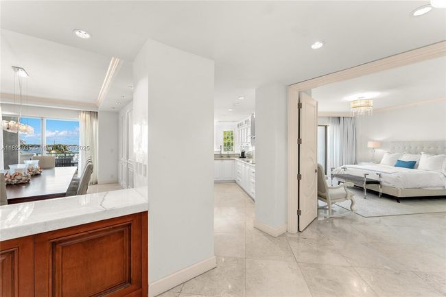5233 - 5233 Fisher Island Dr, Condo with 4 bedrooms, 5 bathrooms and null parking in Miami Beach FL | Image 34