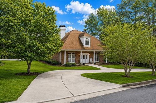 3511 Miller Farms Ln, Peachtree Corners, GA, 30096-2974 | Card Image