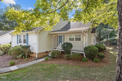 unit-a-806 Carriage Crossing Ln, Greensboro, NC, 27410-4070 | Card Image