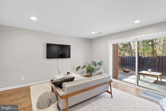 2273 Coppersmith Sq, Townhouse with 3 bedrooms, 3 bathrooms and null parking in RESTON VA | Image 12