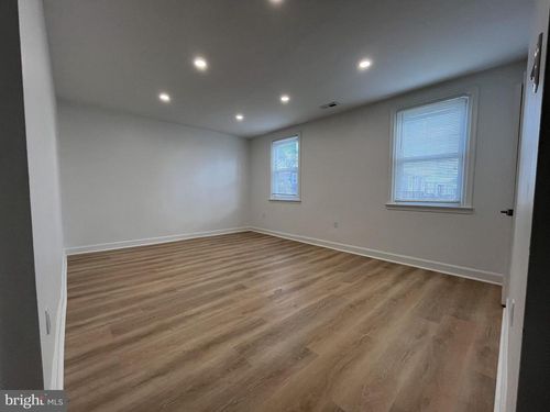 6411 Malvern Ave, PHILADELPHIA, PA, 19151-2426 | Card Image