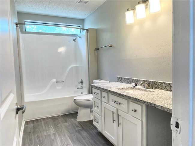 3250 N Kings Cross, Home with 2 bedrooms, 2 bathrooms and null parking in Fayetteville AR | Image 6